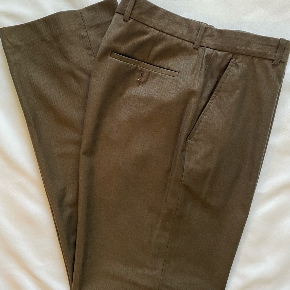 32/32 Perry Ellis Men’s Dress Pants